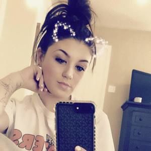 Meet your Posher, Annette